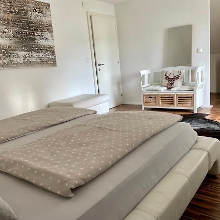 Ferienwohnung H&H Happy Holiday เวลเดน อัม เวิร์ทเทอร์ซี ภายนอก รูปภาพ