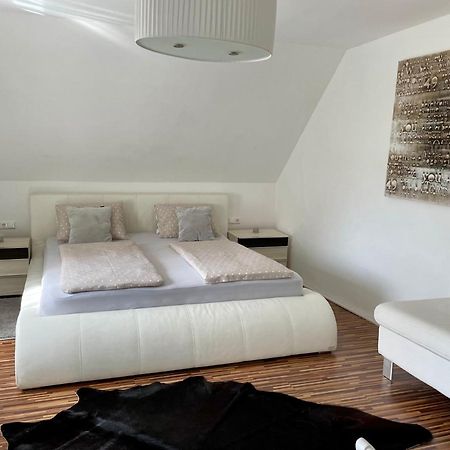 Ferienwohnung H&H Happy Holiday เวลเดน อัม เวิร์ทเทอร์ซี ภายนอก รูปภาพ